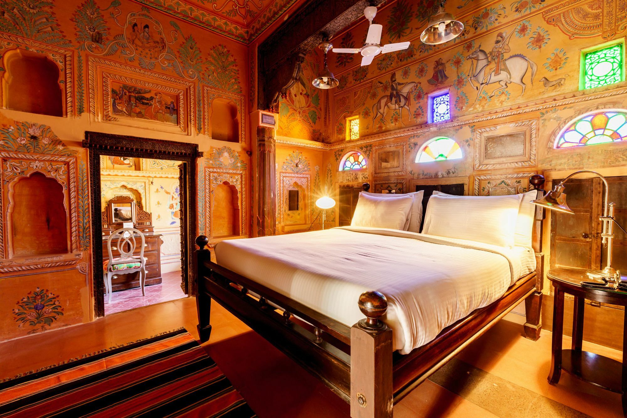Vivaana Hotel Mandāwa Buitenkant foto