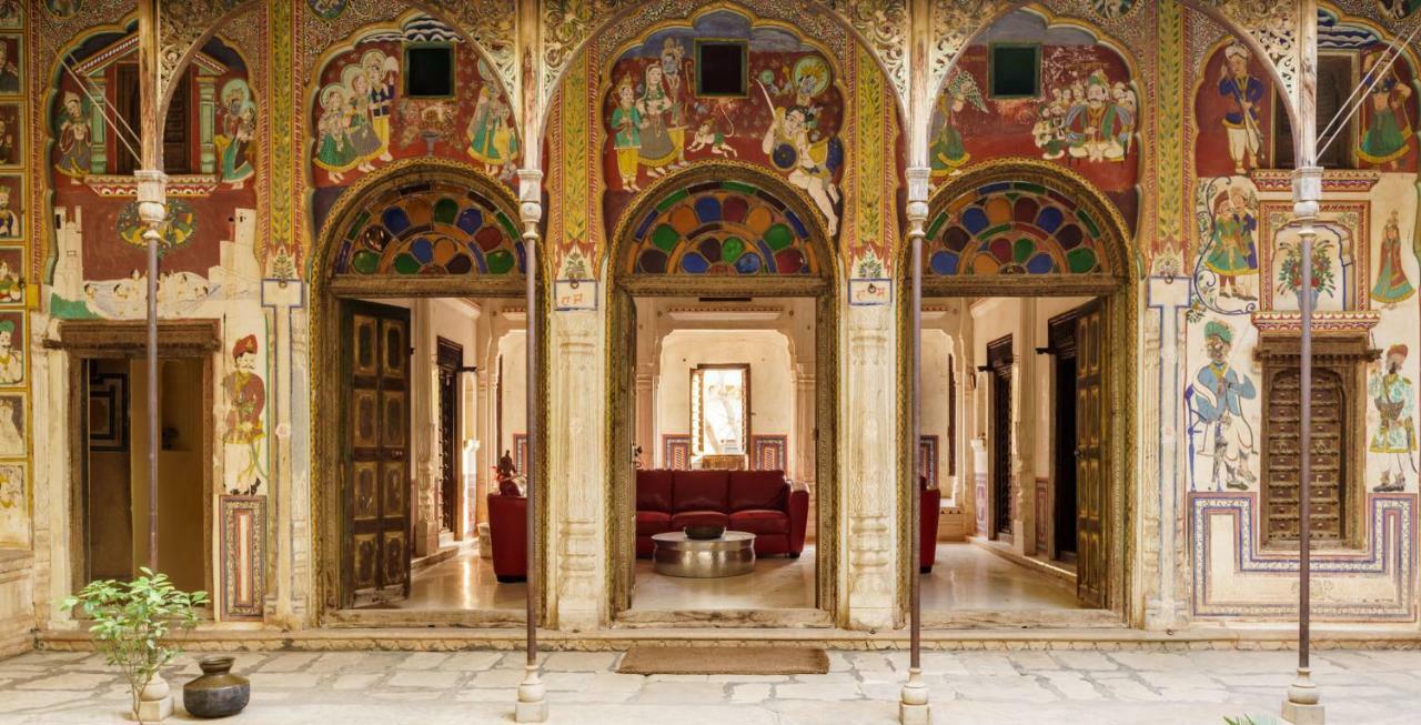 Vivaana Hotel Mandāwa Buitenkant foto